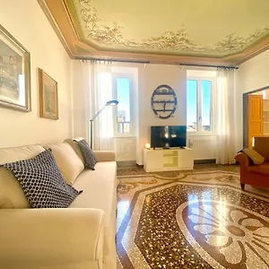 Casaviva-central Elegant In , Camogli Italia