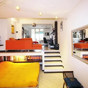 Loft Tra Ed Albissola , Savona Italia